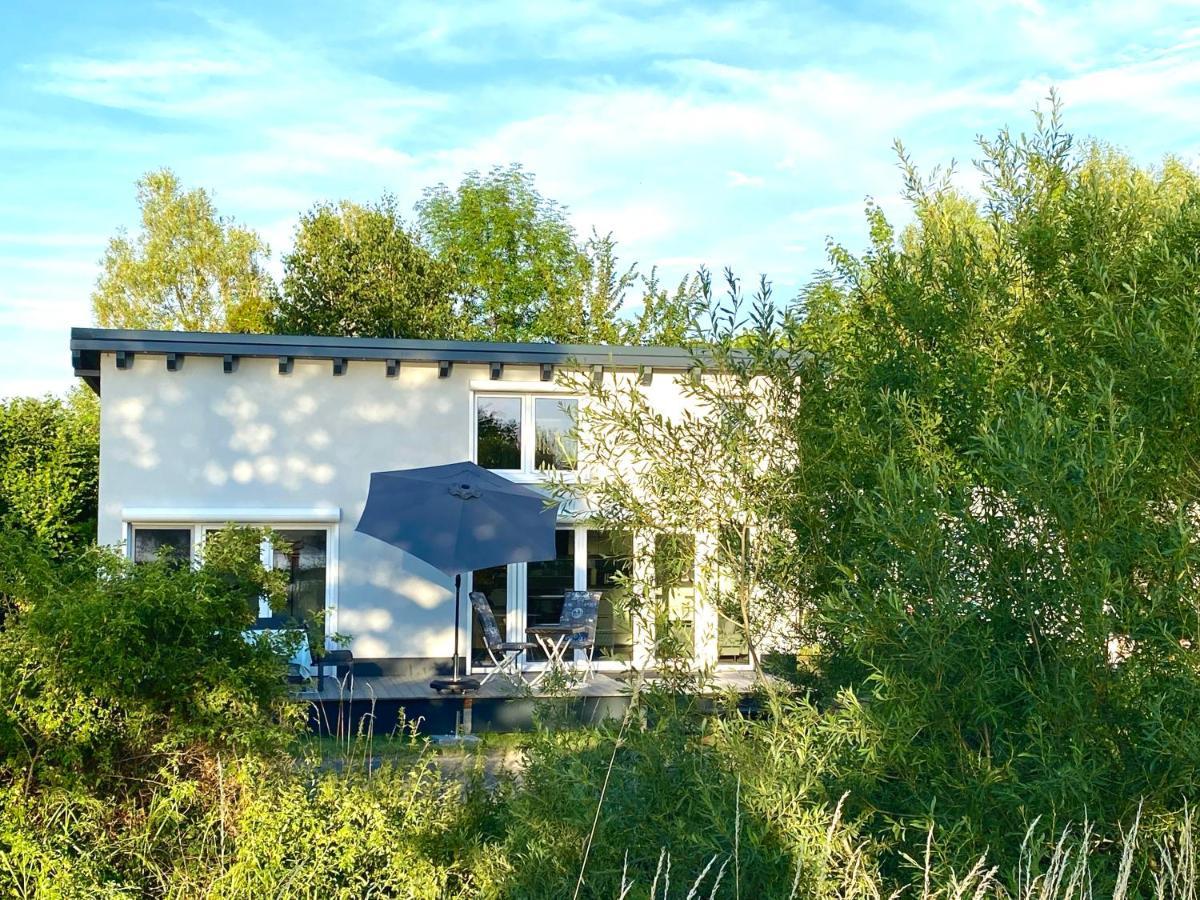 House Of Happiness Mit Seeblick Hungen Luaran gambar